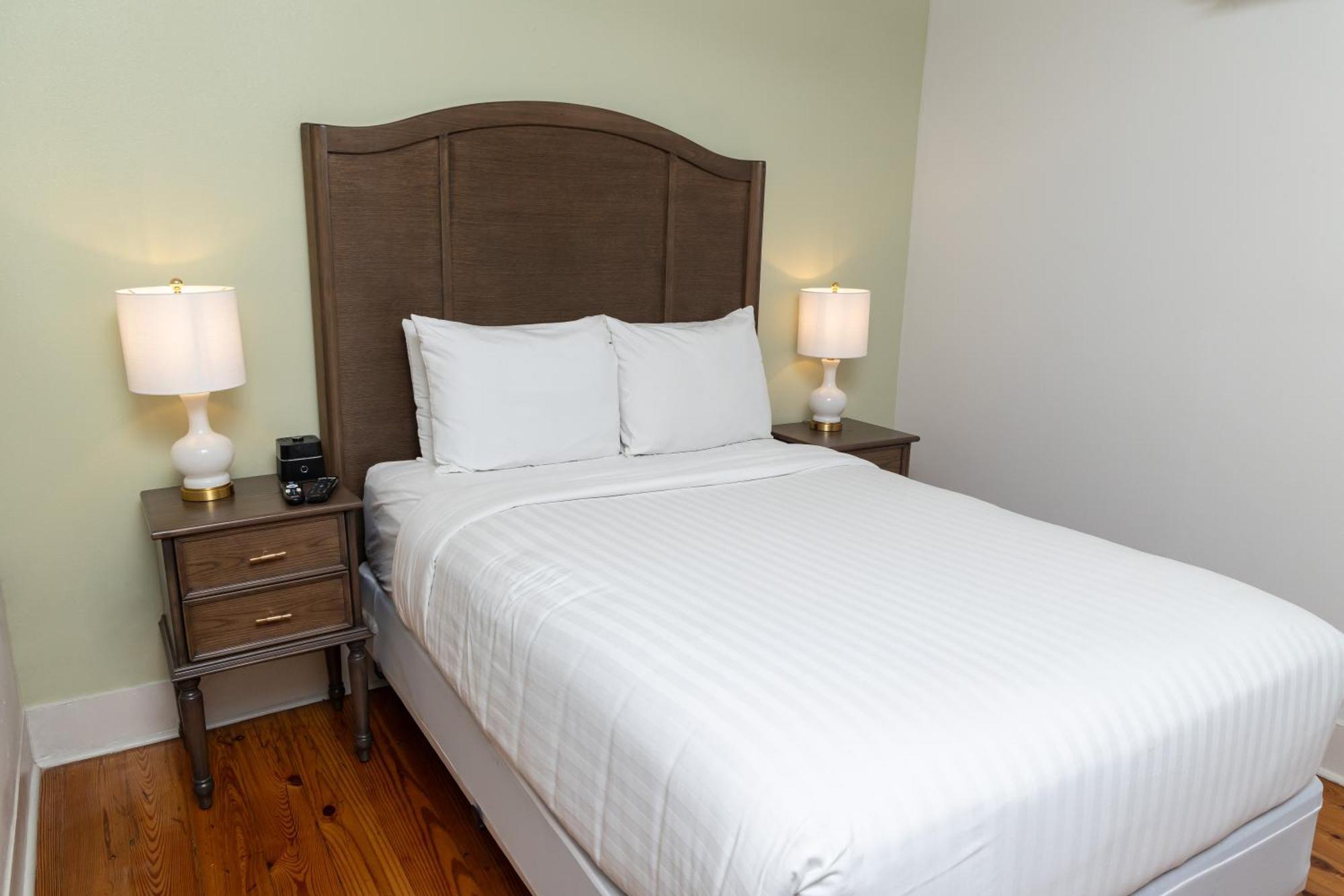 Inn On St. Peter, A French Quarter Guest Houses Property New Orleans Esterno foto
