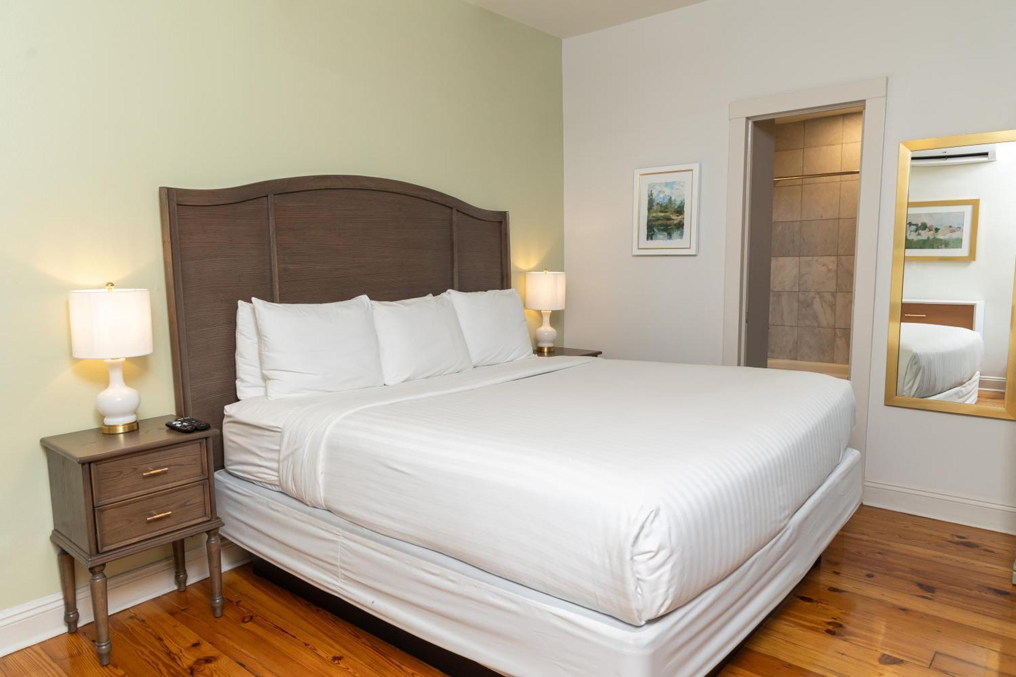 Inn On St. Peter, A French Quarter Guest Houses Property New Orleans Esterno foto