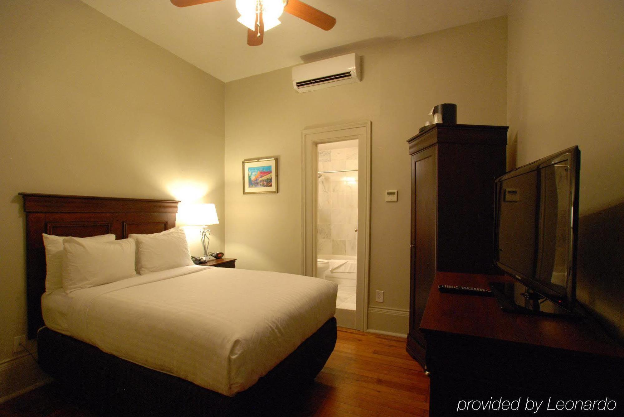Inn On St. Peter, A French Quarter Guest Houses Property New Orleans Esterno foto